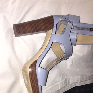 MICHAEL MICHAEL KORS Berkley Lock Platform Sandal